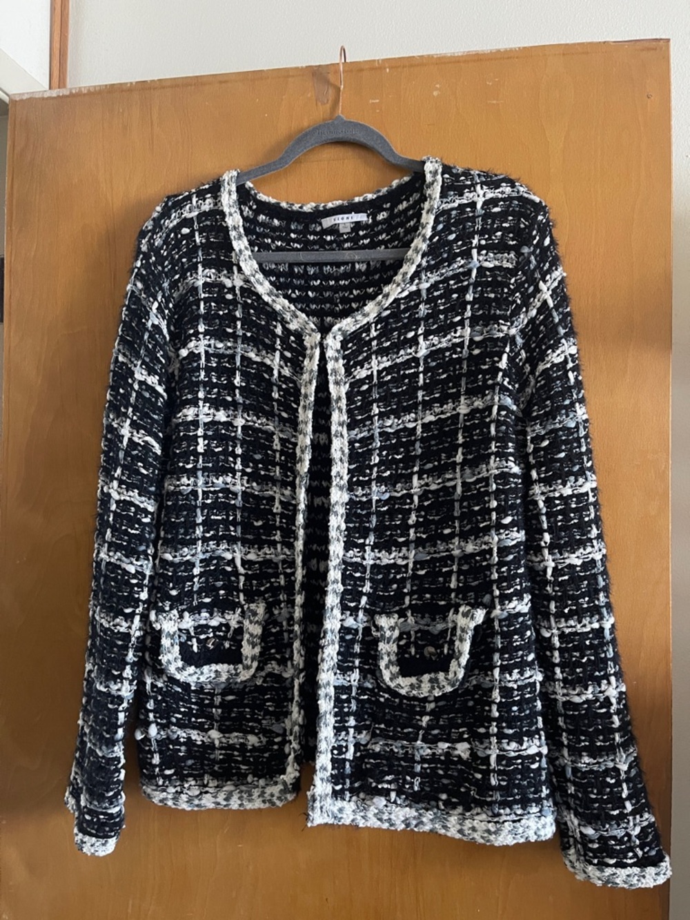 (New no tags )Sioni Black & White Bouclé Cardigan Jacket